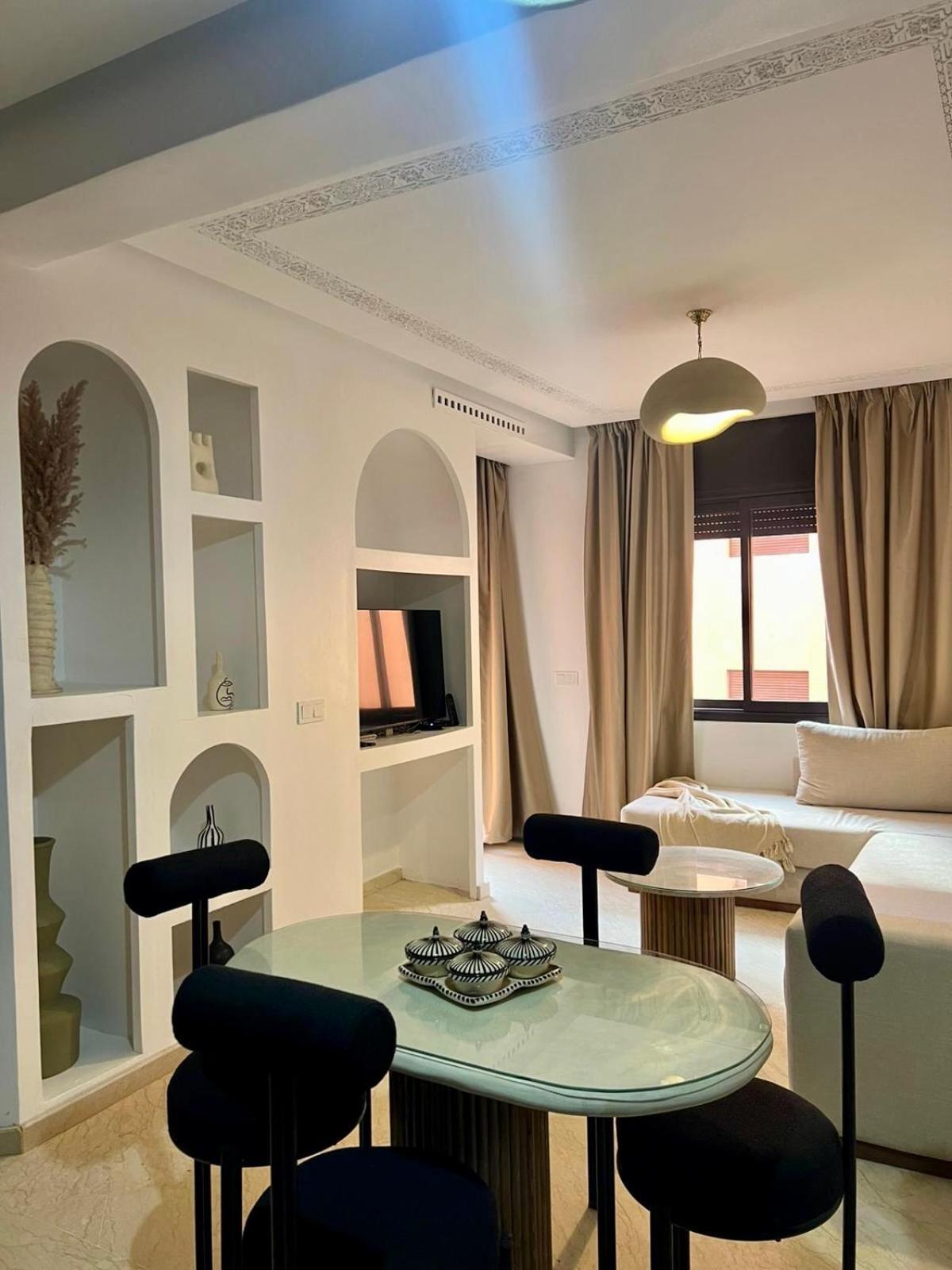 Cosy Appartement Au Coeur De Gueliz มาร์ราเกช ภายนอก รูปภาพ