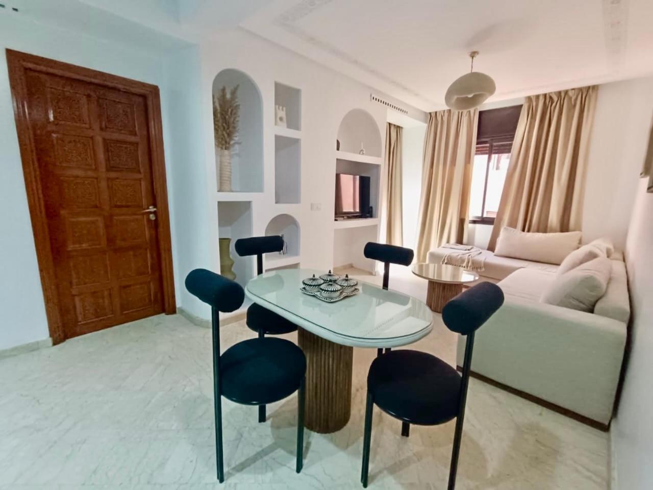 Cosy Appartement Au Coeur De Gueliz มาร์ราเกช ภายนอก รูปภาพ