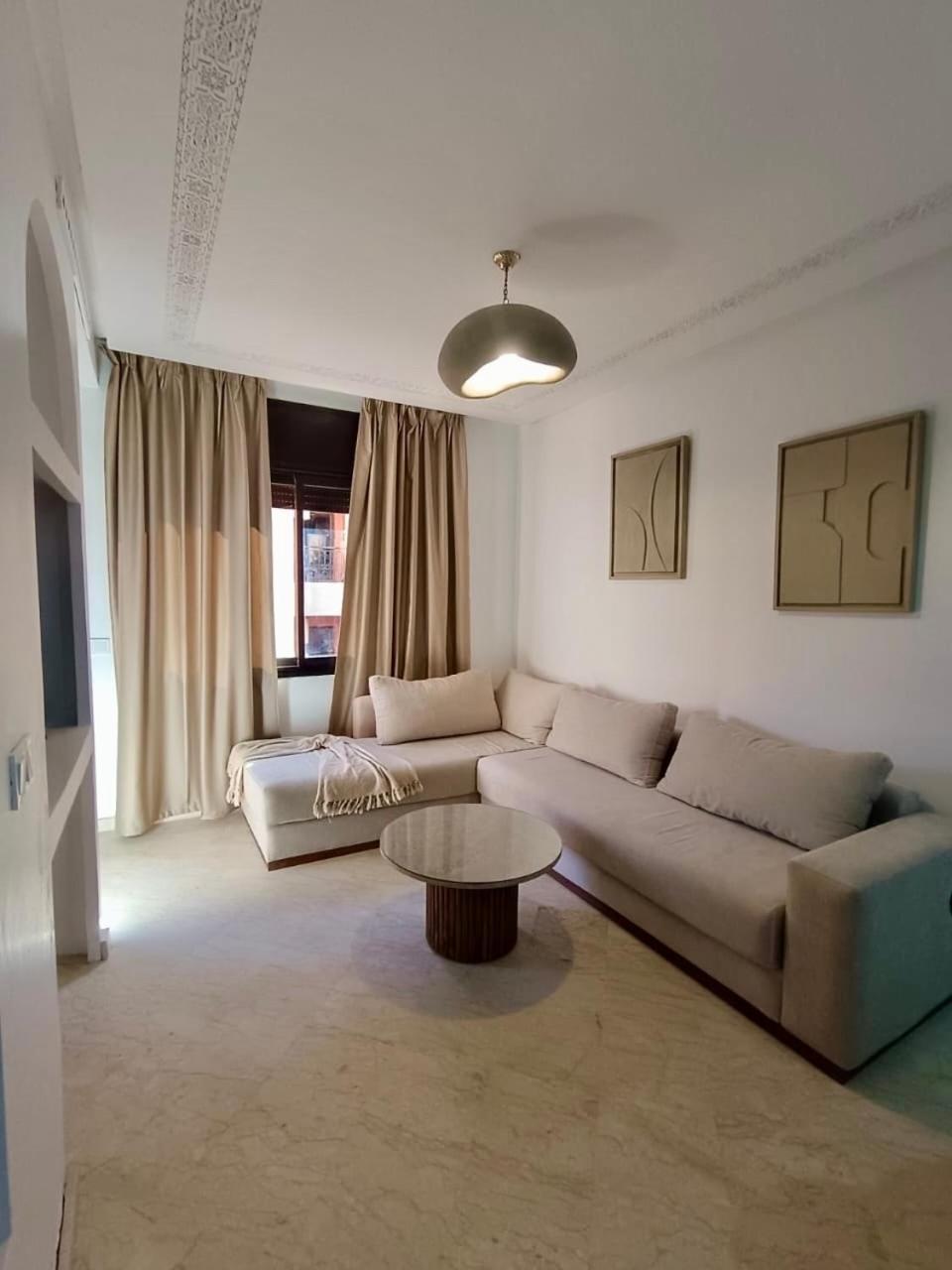 Cosy Appartement Au Coeur De Gueliz มาร์ราเกช ภายนอก รูปภาพ